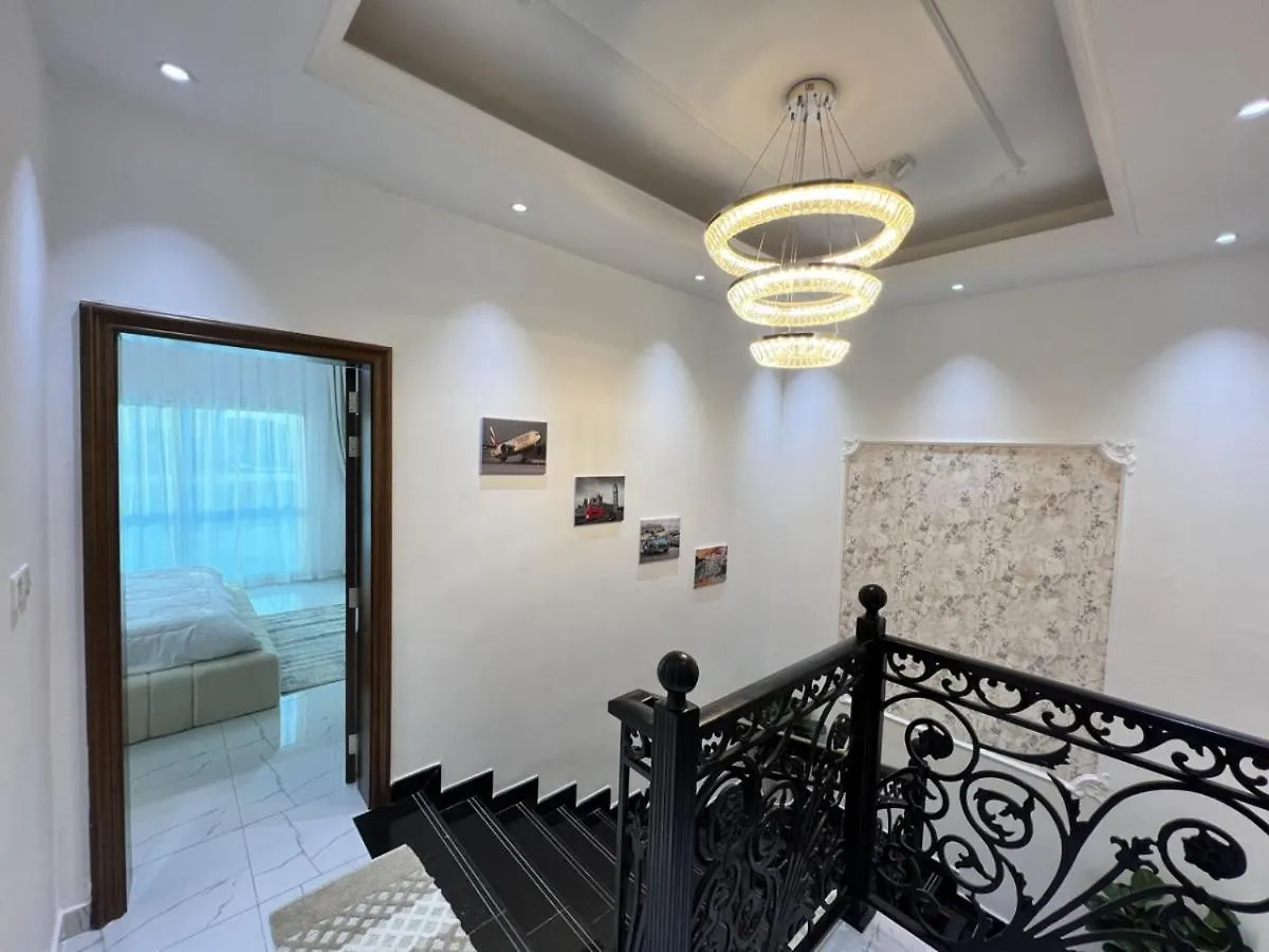 Beautifully Furnished 3-Bedroom Townhouse In Al Furjan 두바이