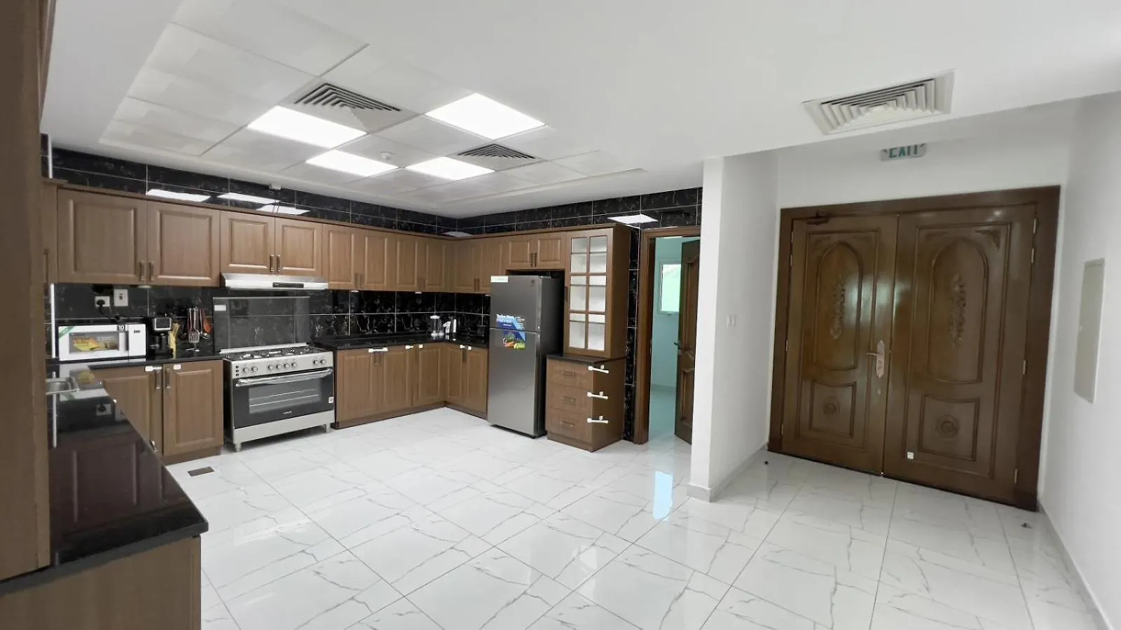 펜션 Beautifully Furnished 3-Bedroom Townhouse In Al Furjan 두바이